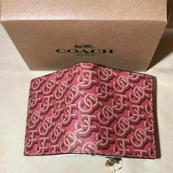 Coach Signature Wallet w/Box - Picture 5 of 8